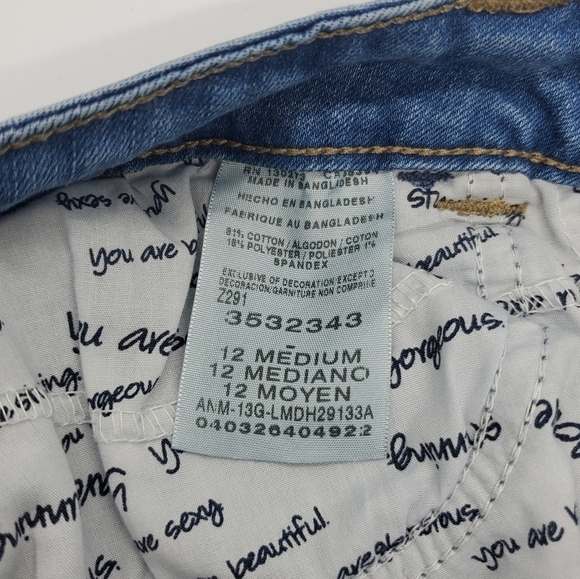 Lee Classic Fit Mid-Rise Light Wash Straight Leg Jeans - Picture 5 of 6